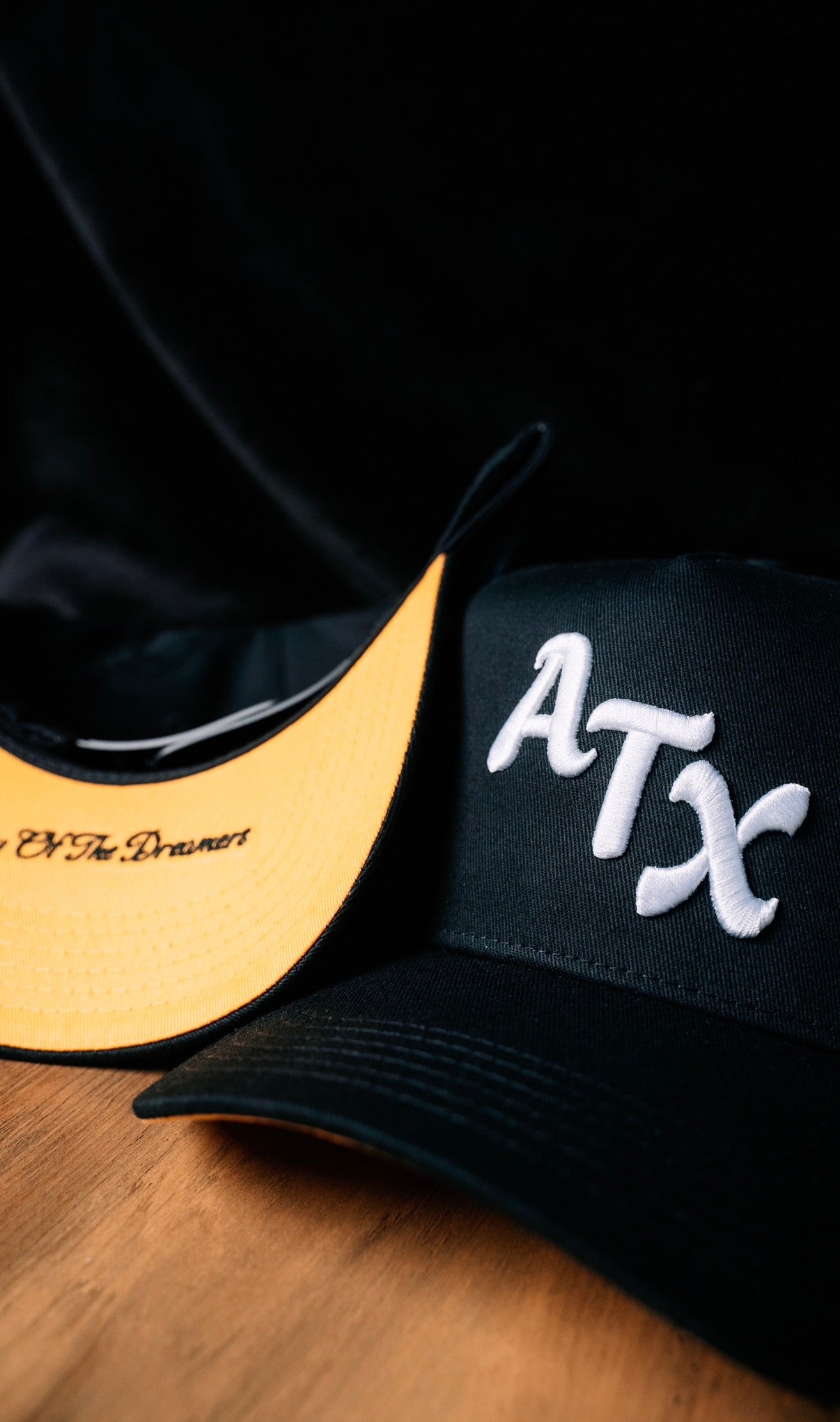 ATX Snapback V2 - Black/white