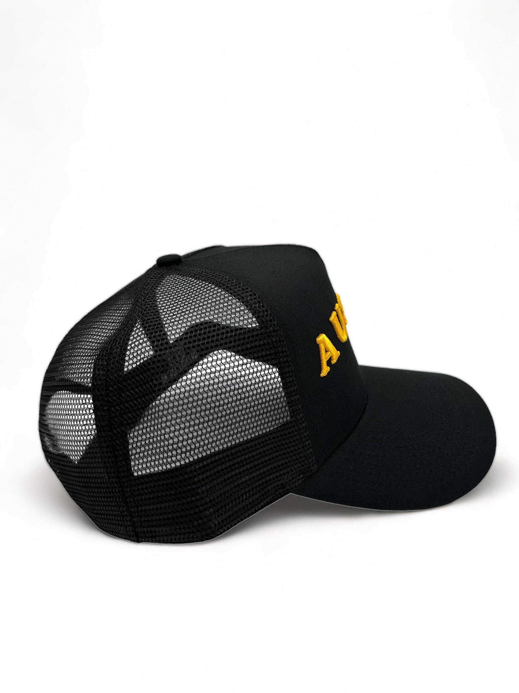 Hard Top Trucker - Black/Gold