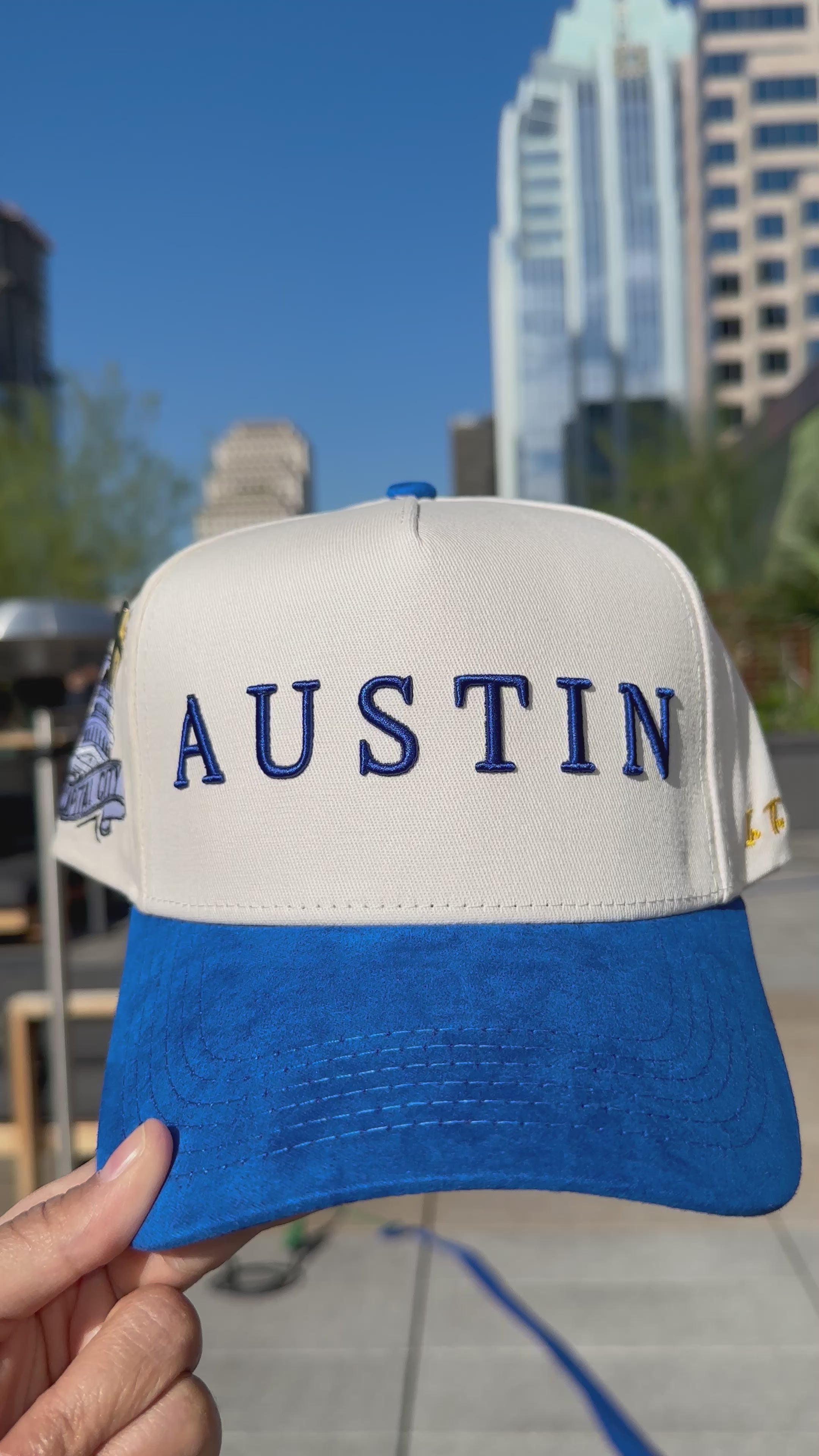 Suede Brim Snapback - Blue/Cream
