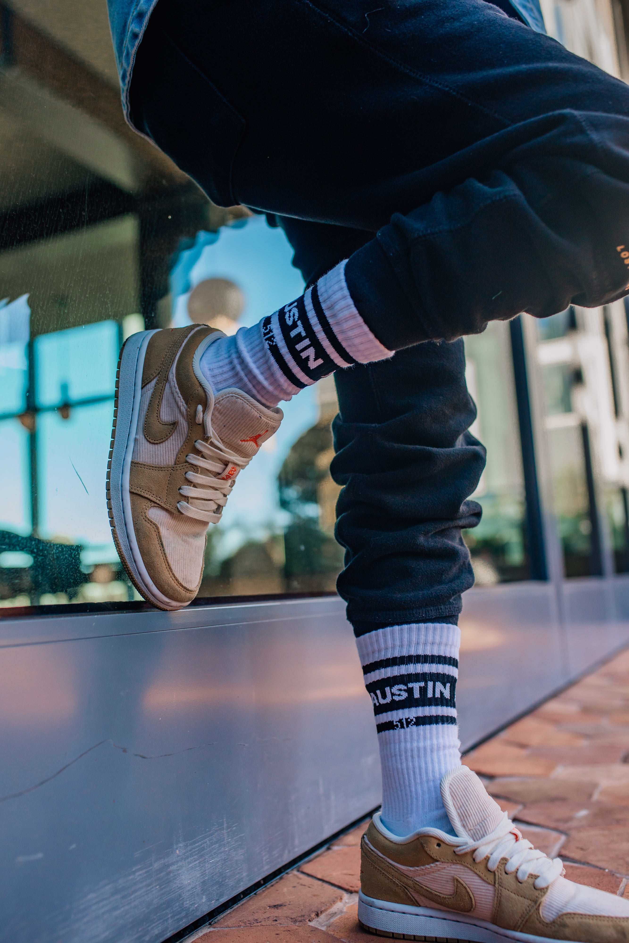 Austin 512 Crew Socks V2 - White