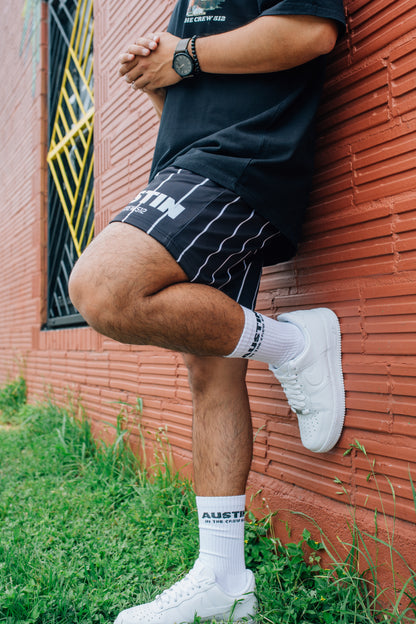512 Crew Shorts - Black/white stripes
